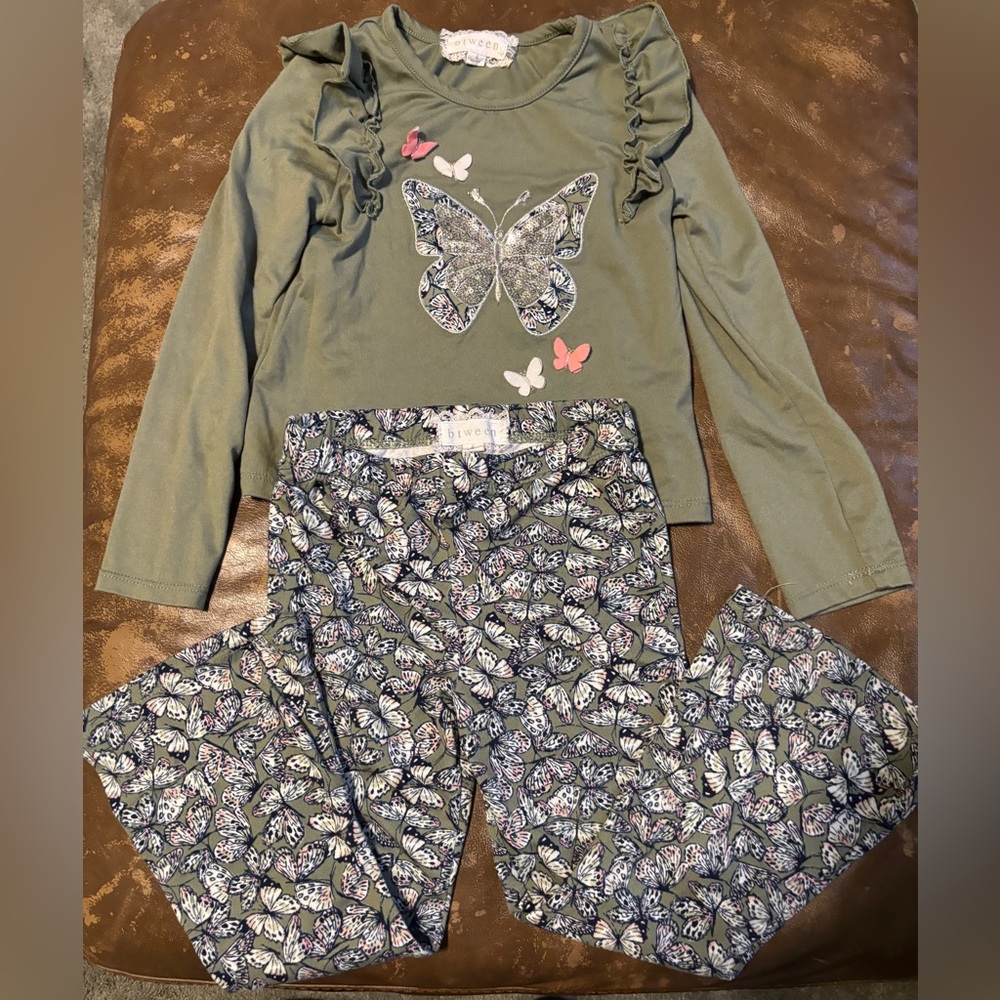 Btween set soft jersey 4T 🦋